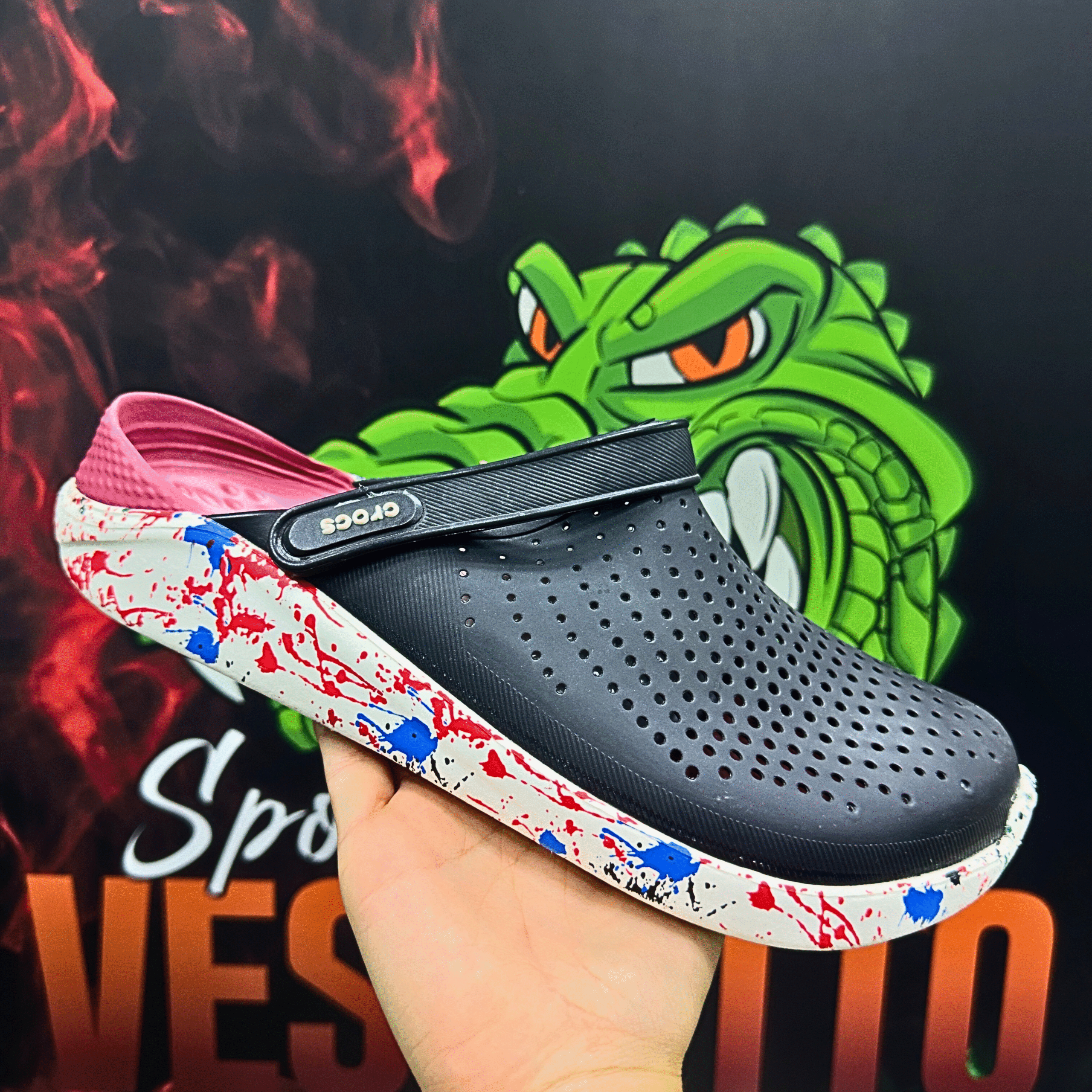 Crocs LiteRide Negra‑Roja Chispa
